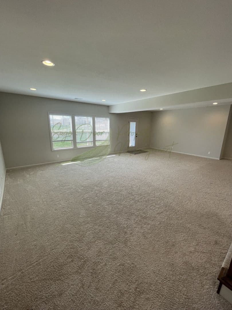 Leavenworth House: 1713 W Glen Drive
