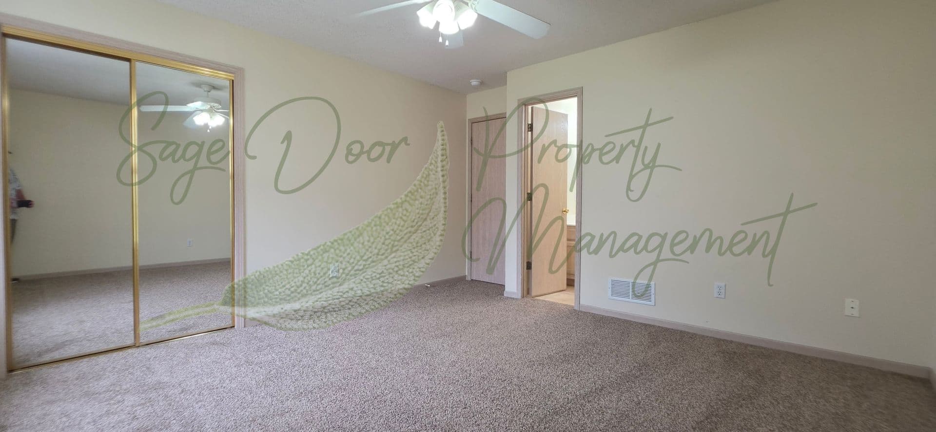 Grain Valley Apartment: 1272-1278 NW Phelps Court