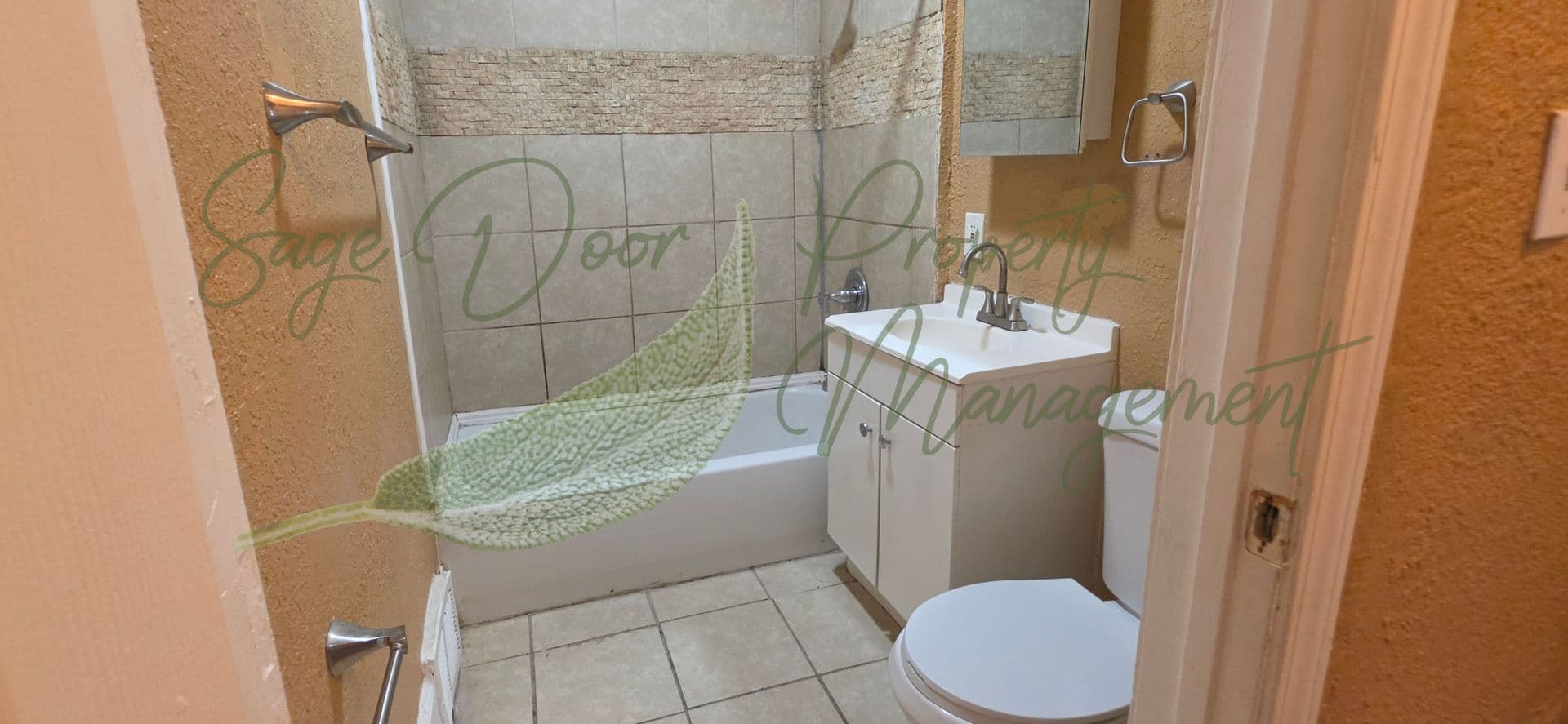 Kansas City Apartment: 3618 Roberts Street