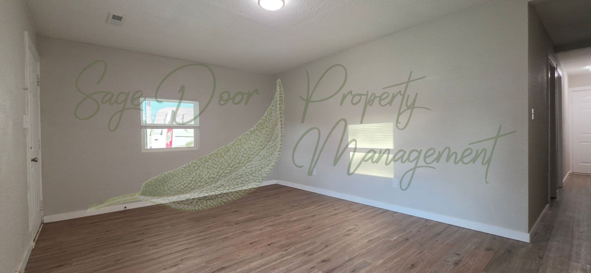 Warrensburg Apartment: 761 NE 101st Road