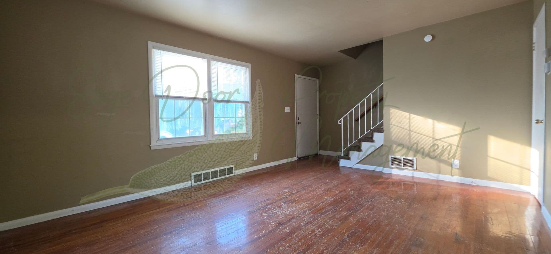 Independence House: 1129 N Cottage Ave