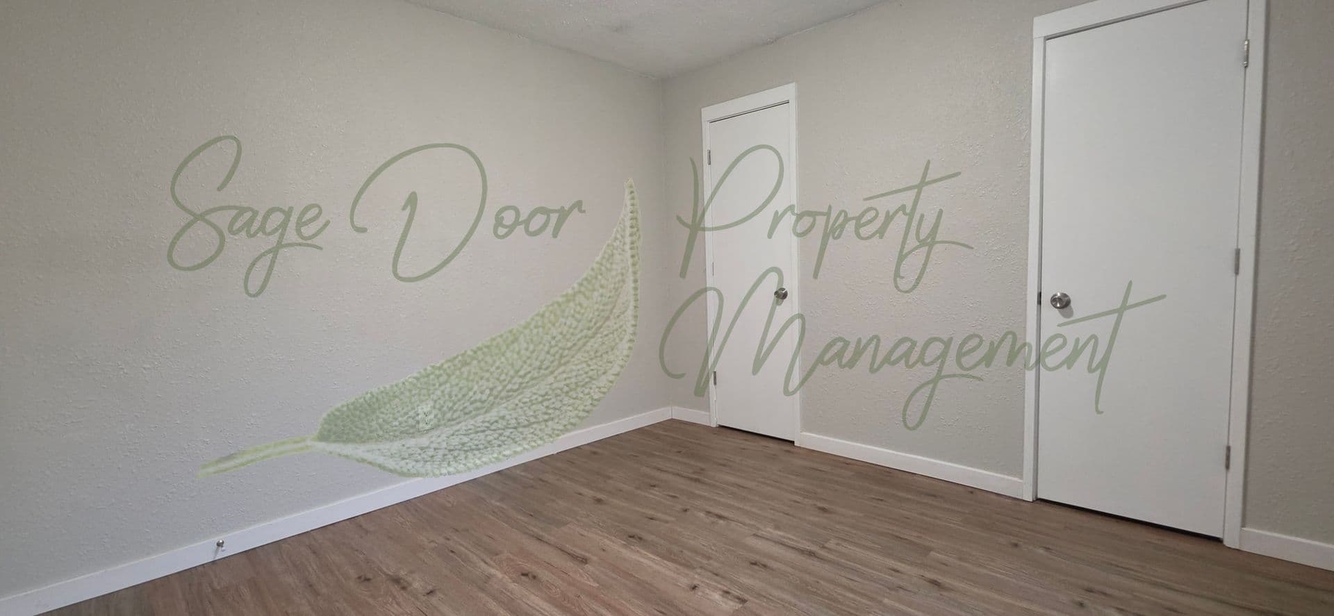 Warrensburg Apartment: 761 NE 101st Road