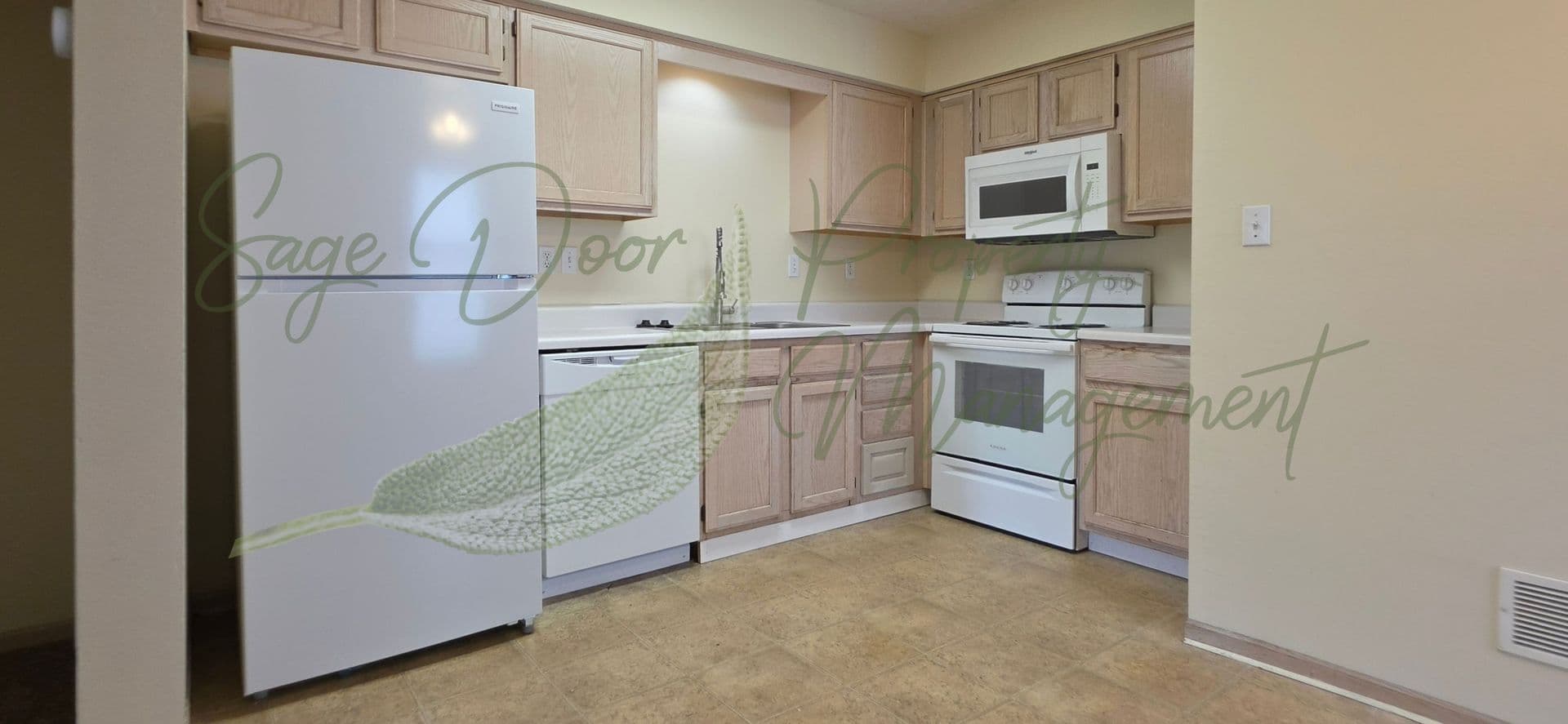 Grain Valley Apartment: 1272-1278 NW Phelps Court