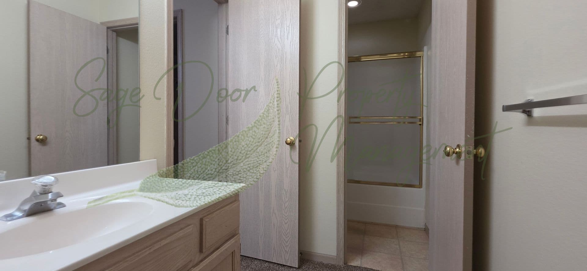 Grain Valley Apartment: 1272-1278 NW Phelps Court