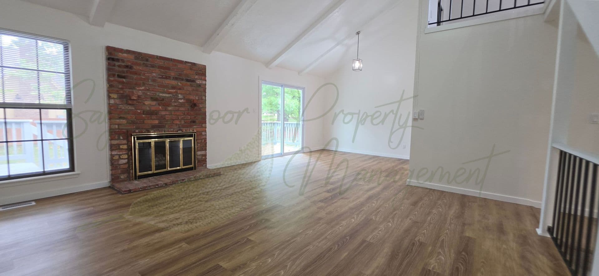 Lenexa House: 12419 West 82nd Terrace