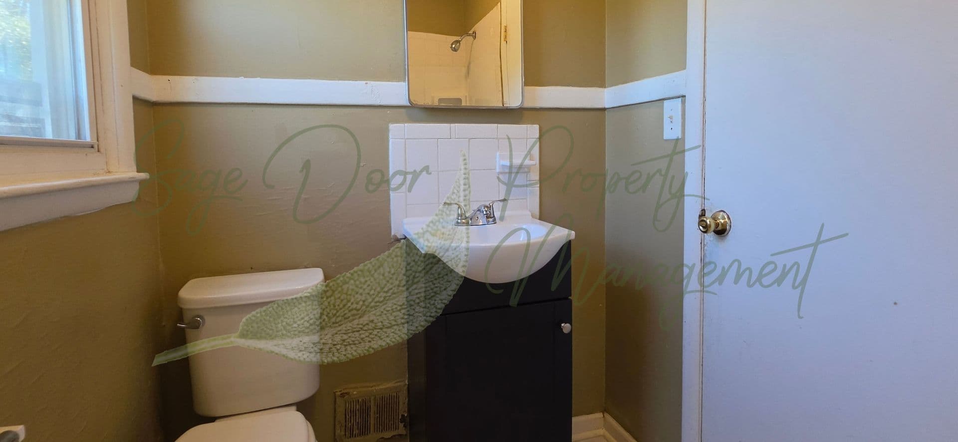 Independence House: 1131 N Cottage Ave
