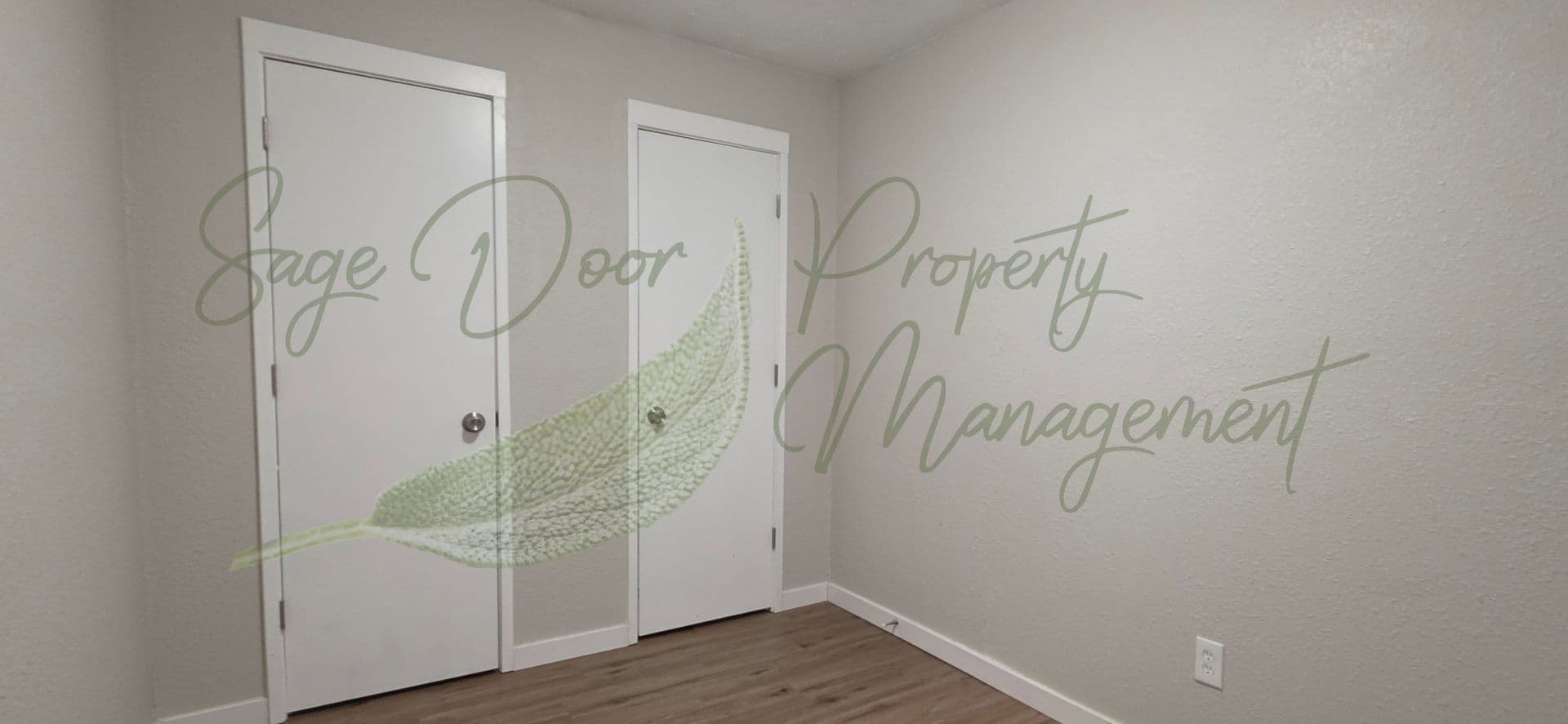 Warrensburg Apartment: 761 NE 101st Road