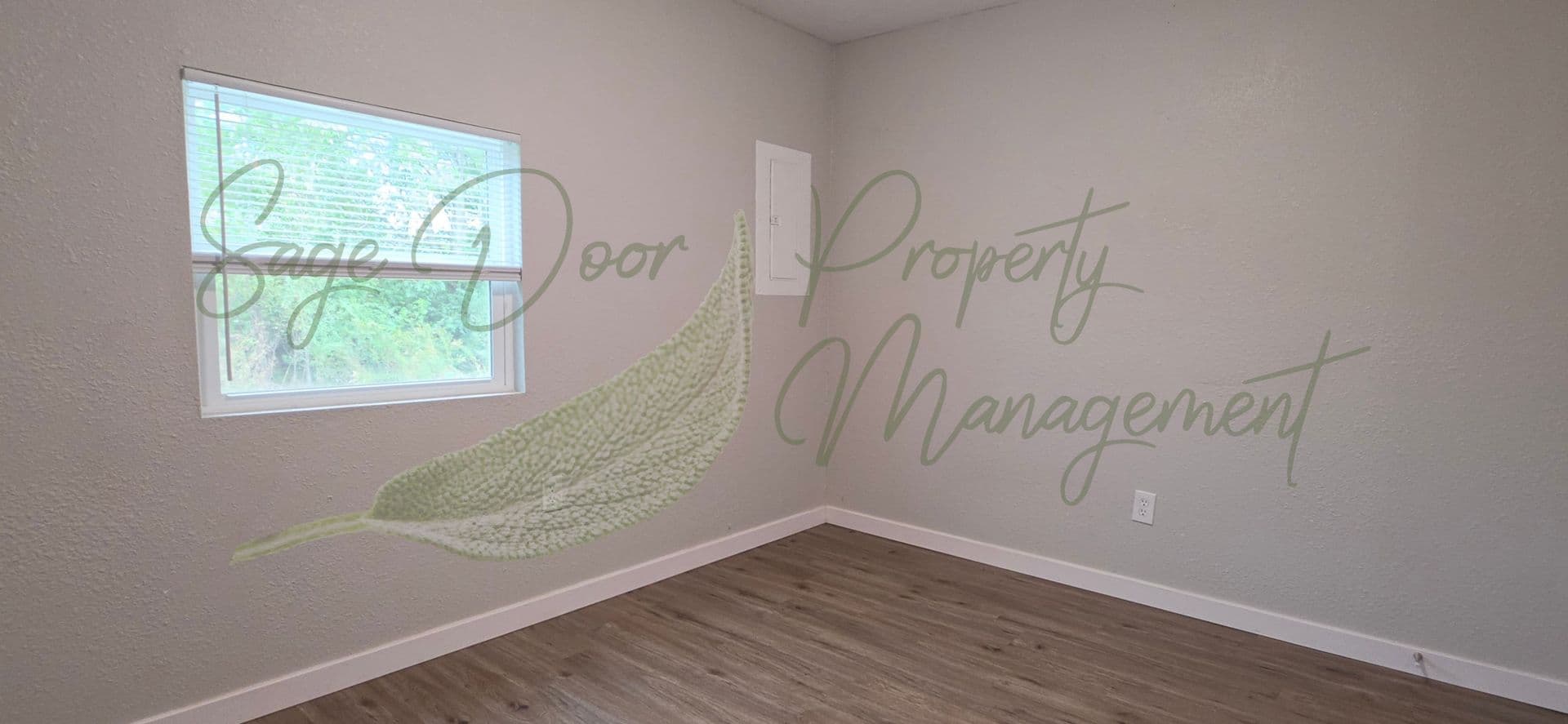 Warrensburg Apartment: 761 NE 101st Road