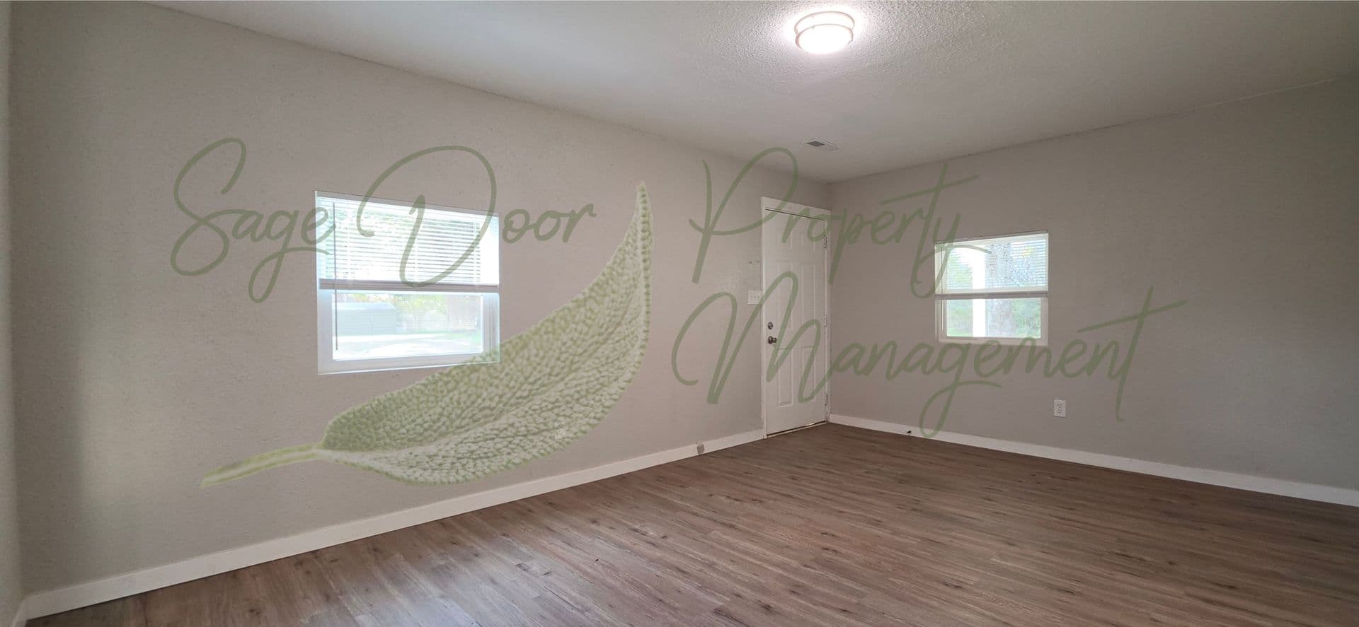 Warrensburg Apartment: 761 NE 101st Road
