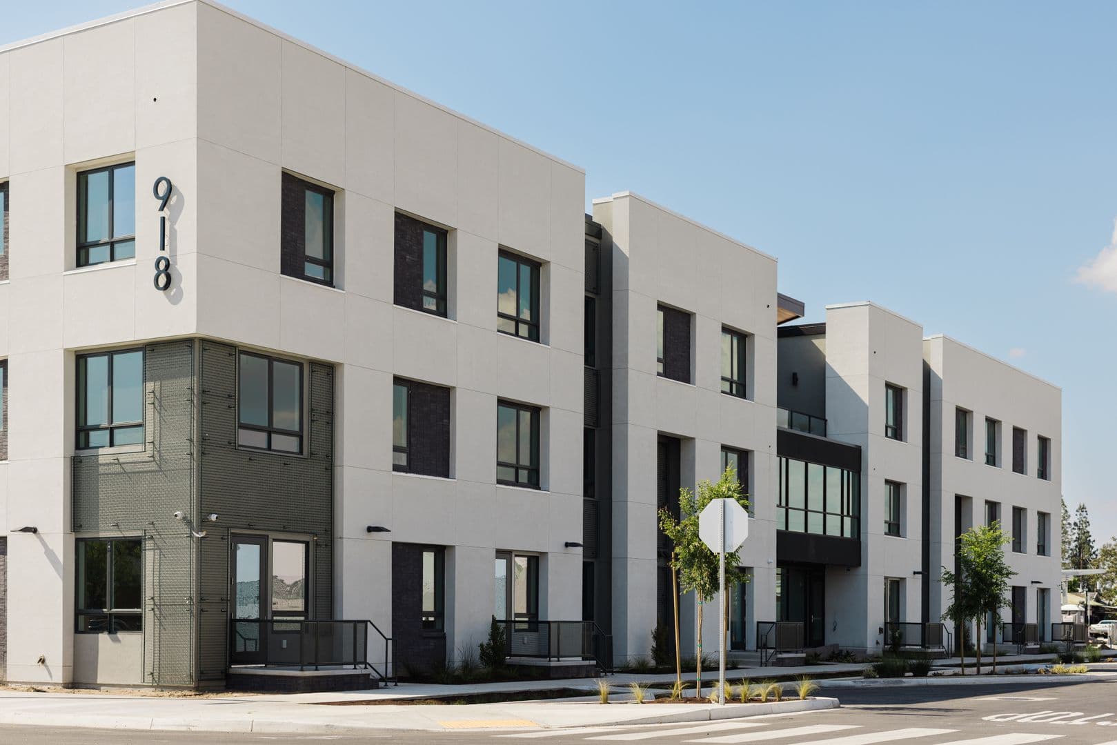 Bakersfield Apartment: 918 20th Street