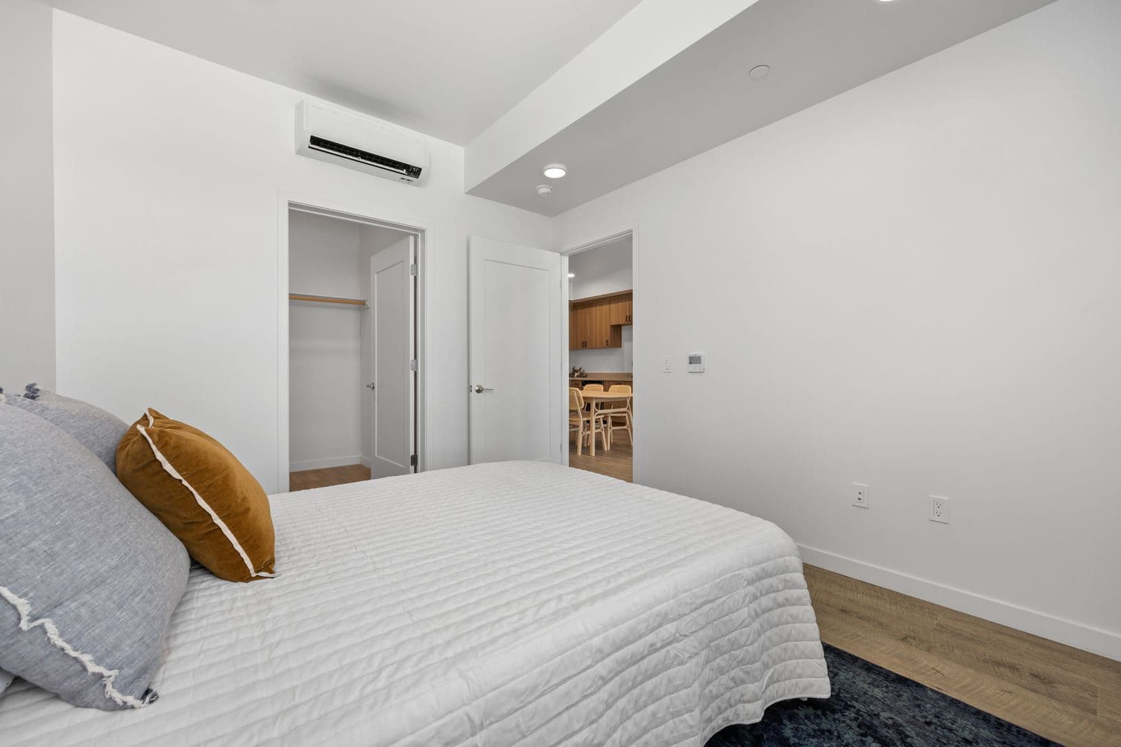 Bakersfield Apartment: 918 20th Street