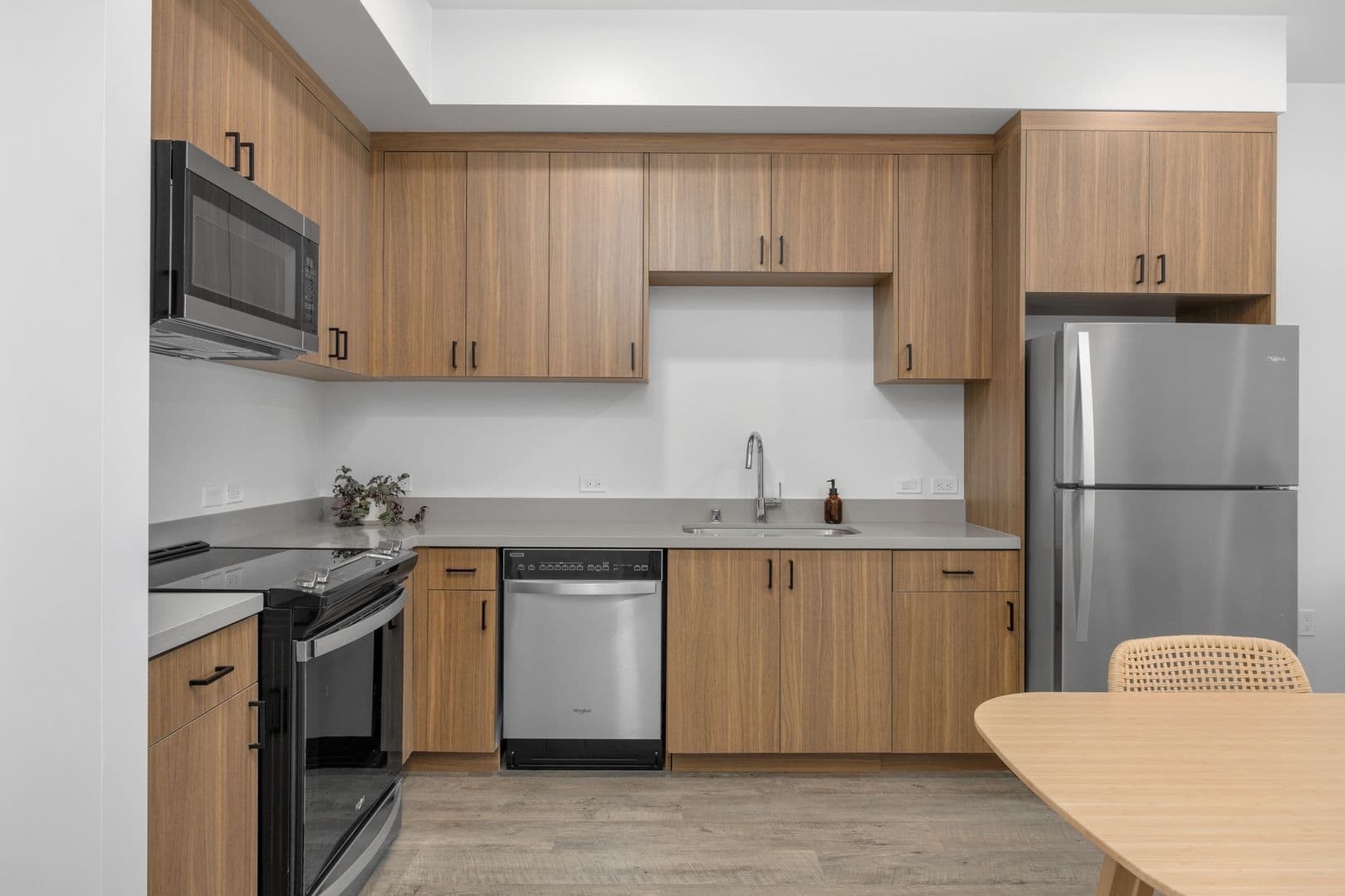 Bakersfield Apartment: 918 20th Street