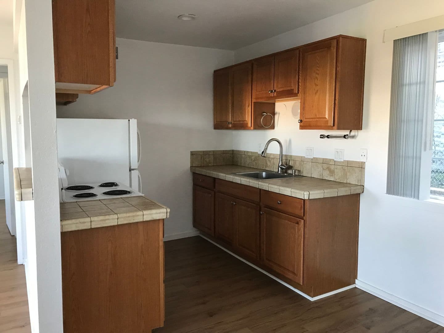 Monterey Apartment: 77 Porta Vista Dr