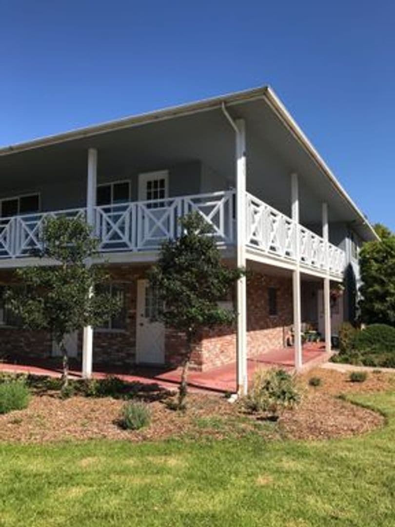 Pacific Grove Apartment: 880 Lighthouse