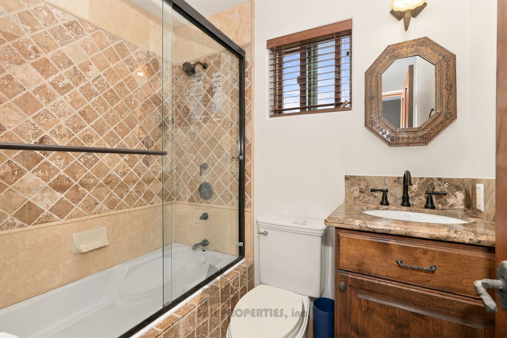 Huntington Beach House: 1115 California Street