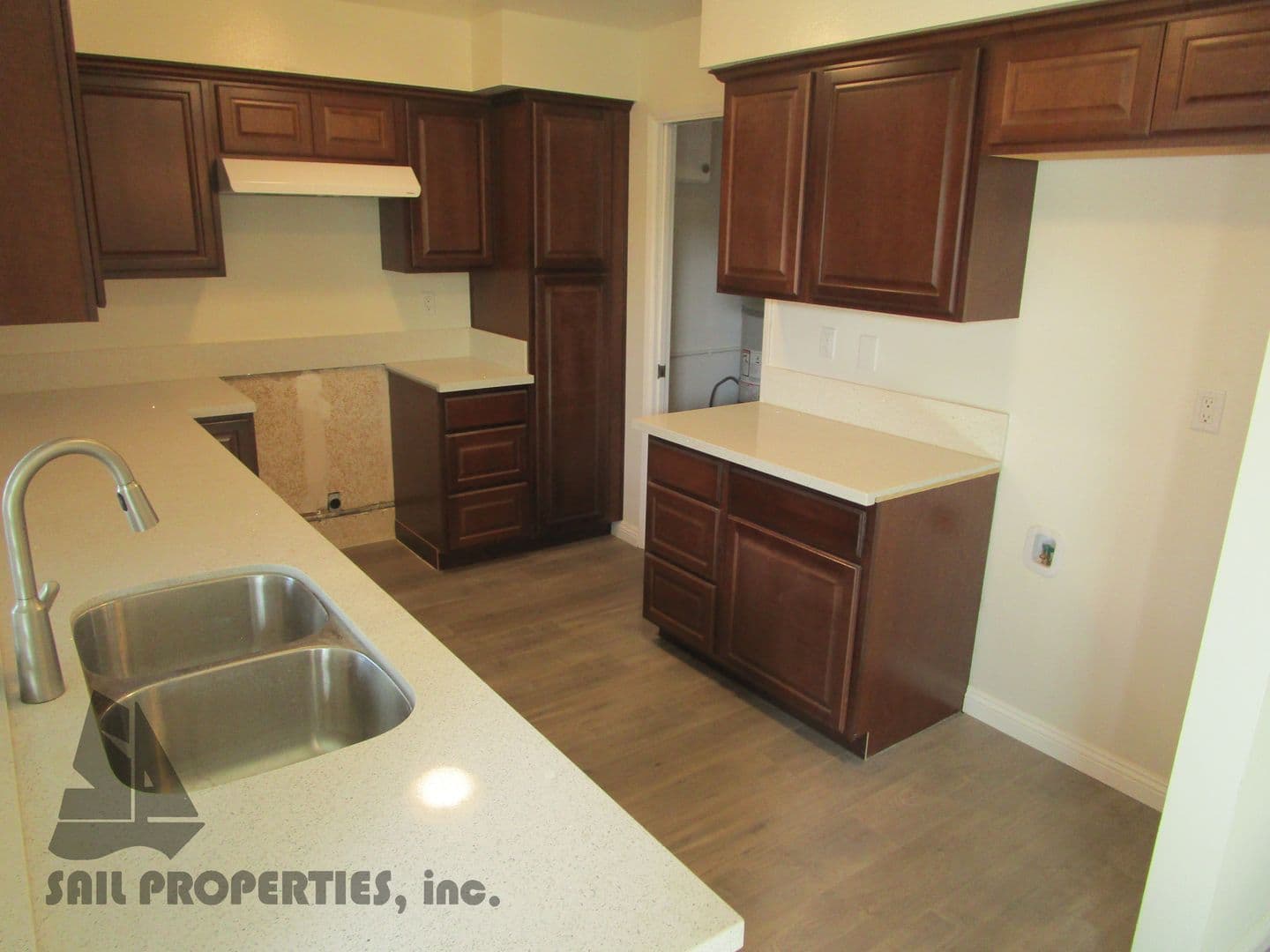 Westminster Townhome: 5662 Eastbourne Walk