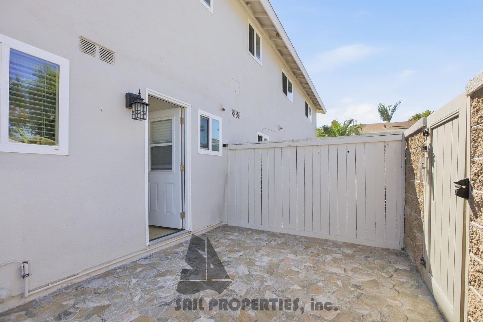 Huntington Beach Townhome: 19788 Coventry Lane