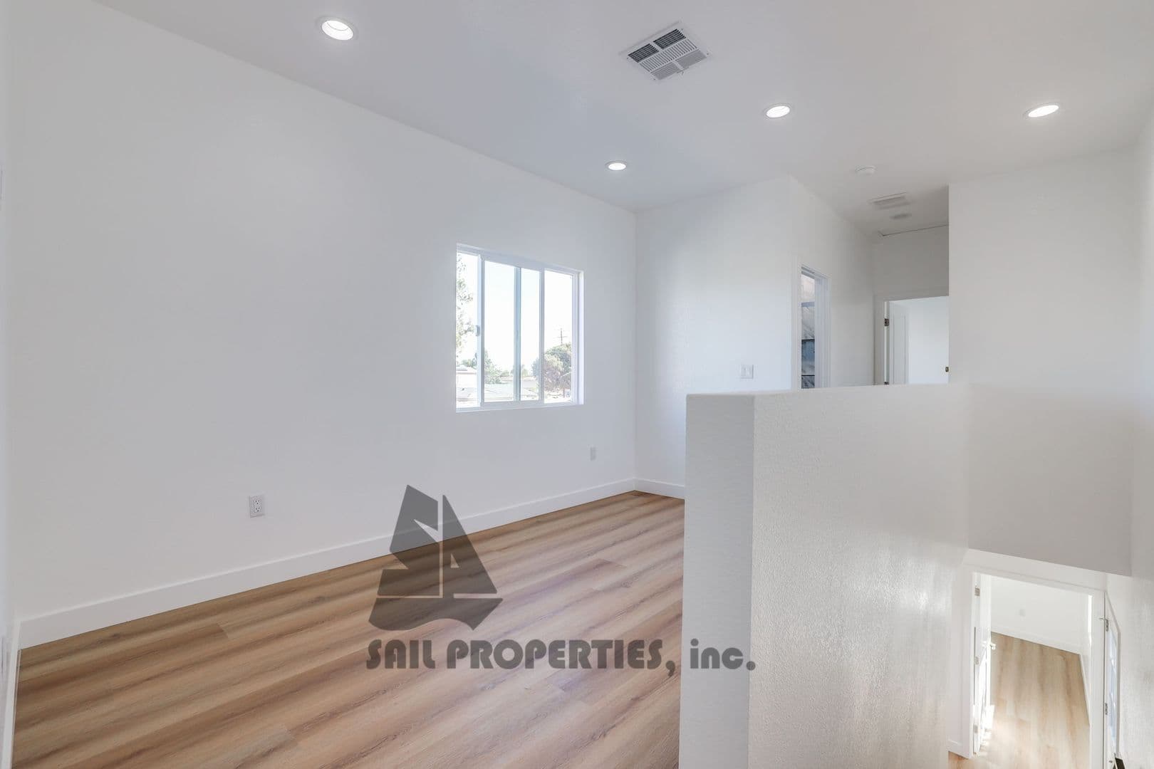 Huntington Beach House: 8686 Hastings Cir