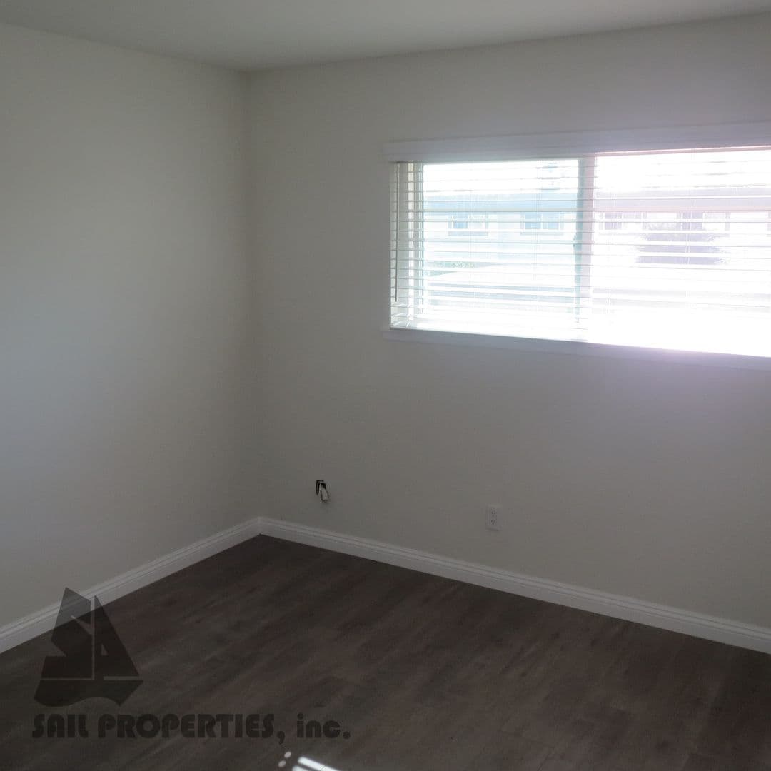 Westminster Townhome: 5662 Eastbourne Walk