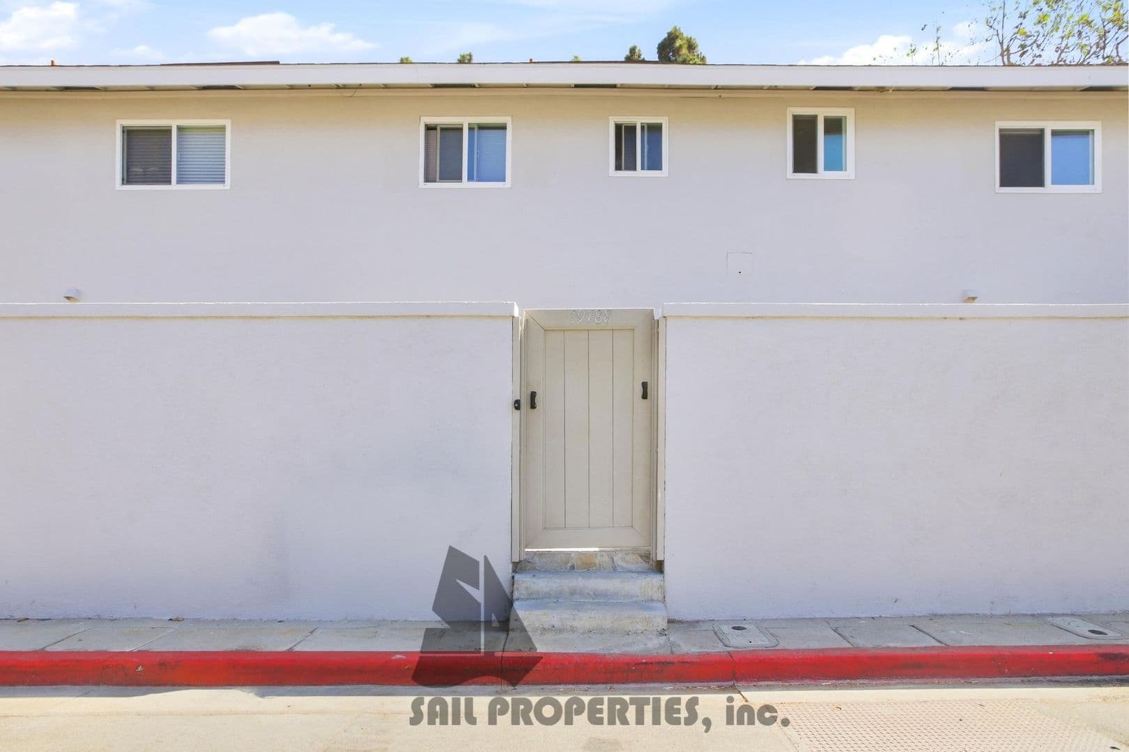 Huntington Beach Townhome: 19788 Coventry Lane