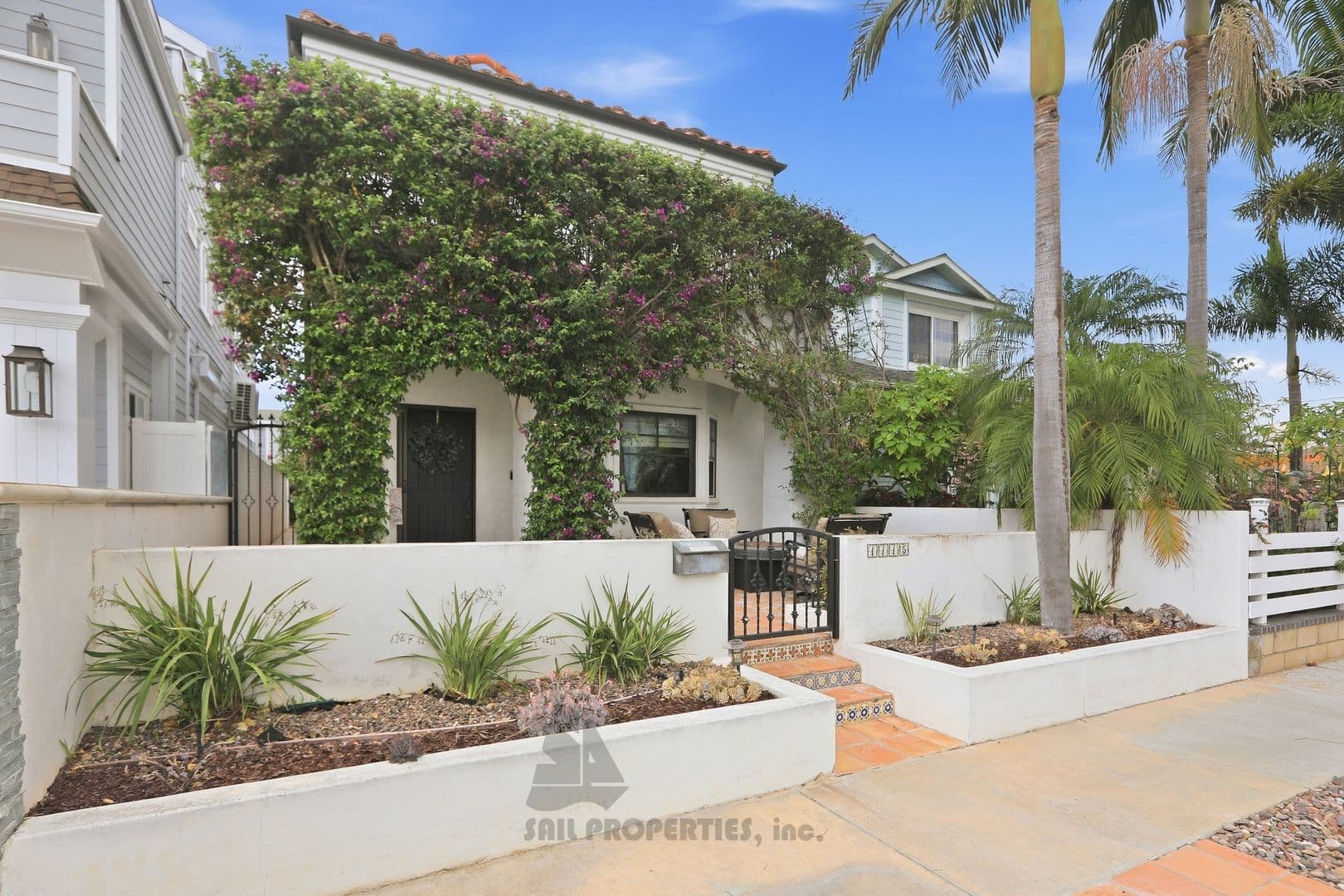 Huntington Beach House: 1115 California Street