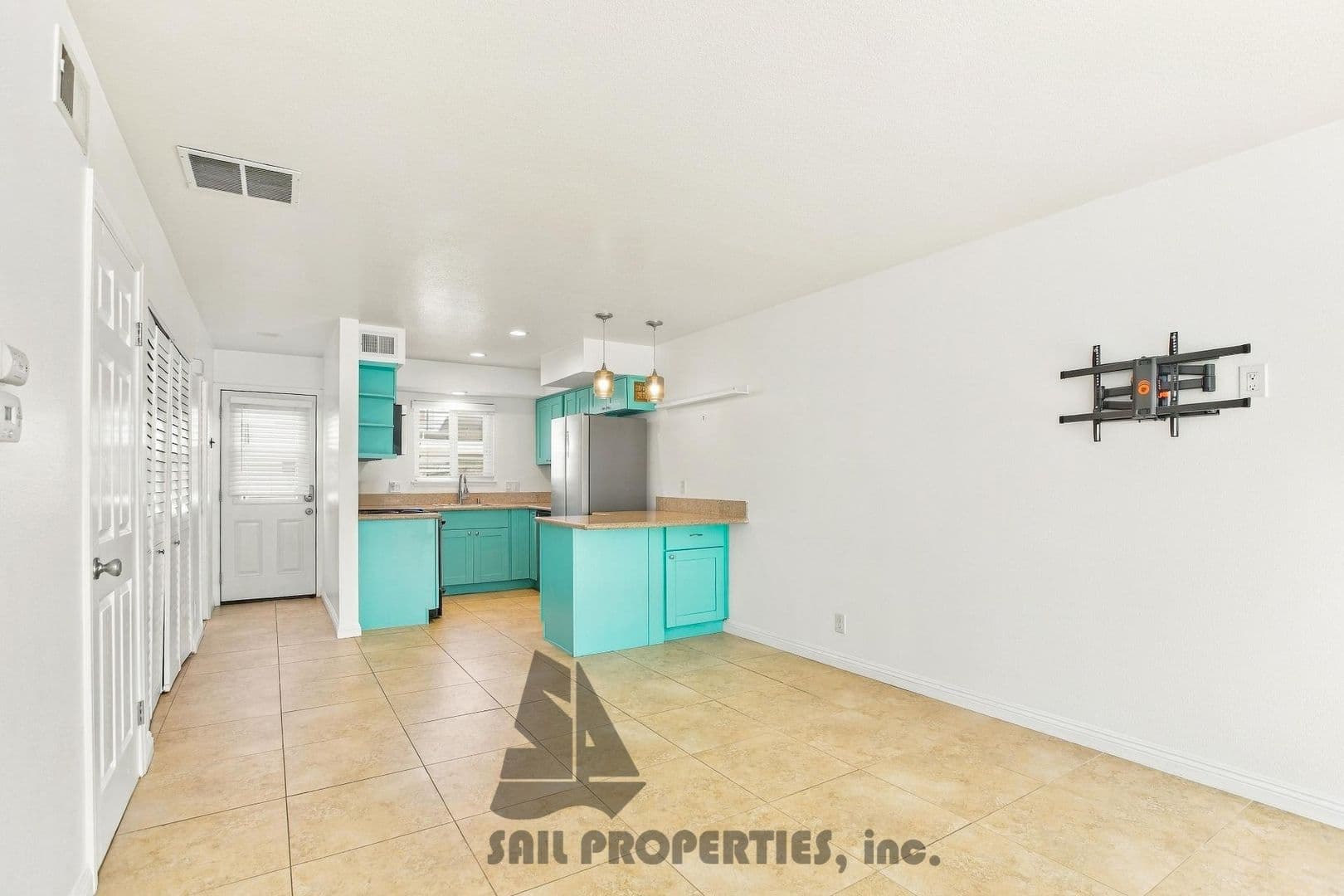 Huntington Beach Townhome: 19788 Coventry Lane