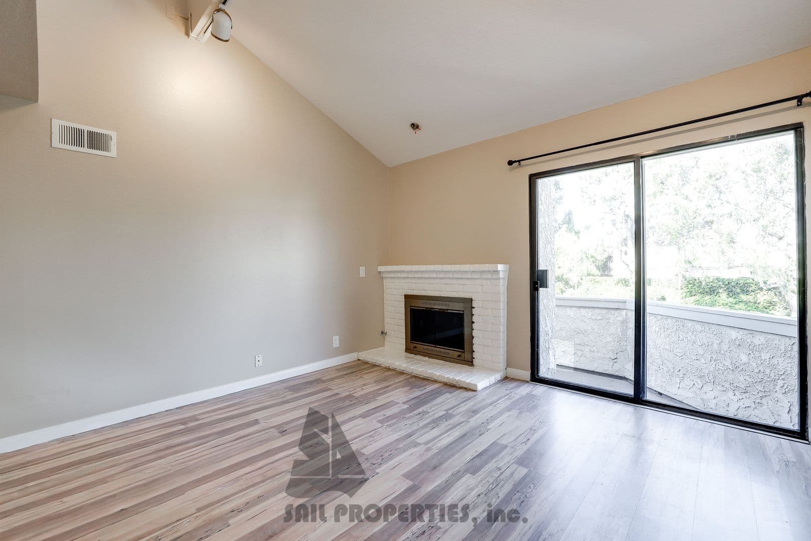 Huntington Beach Condo: 5146 Dorado Drive, Unit 212
