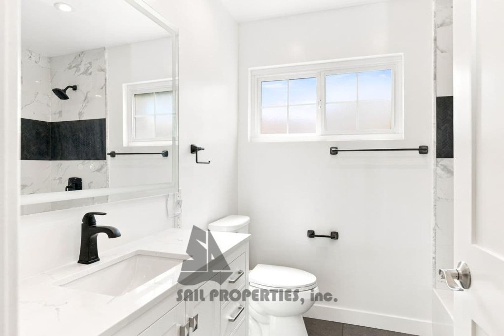 Garden Grove House: 11292 Stratford Way