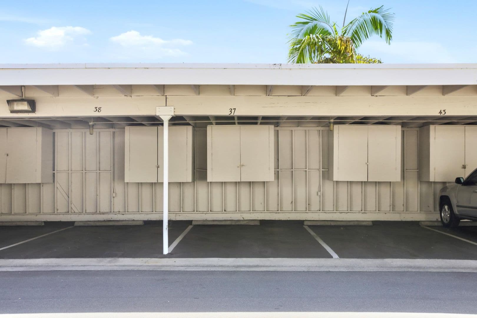 Huntington Beach Townhome: 19788 Coventry Lane