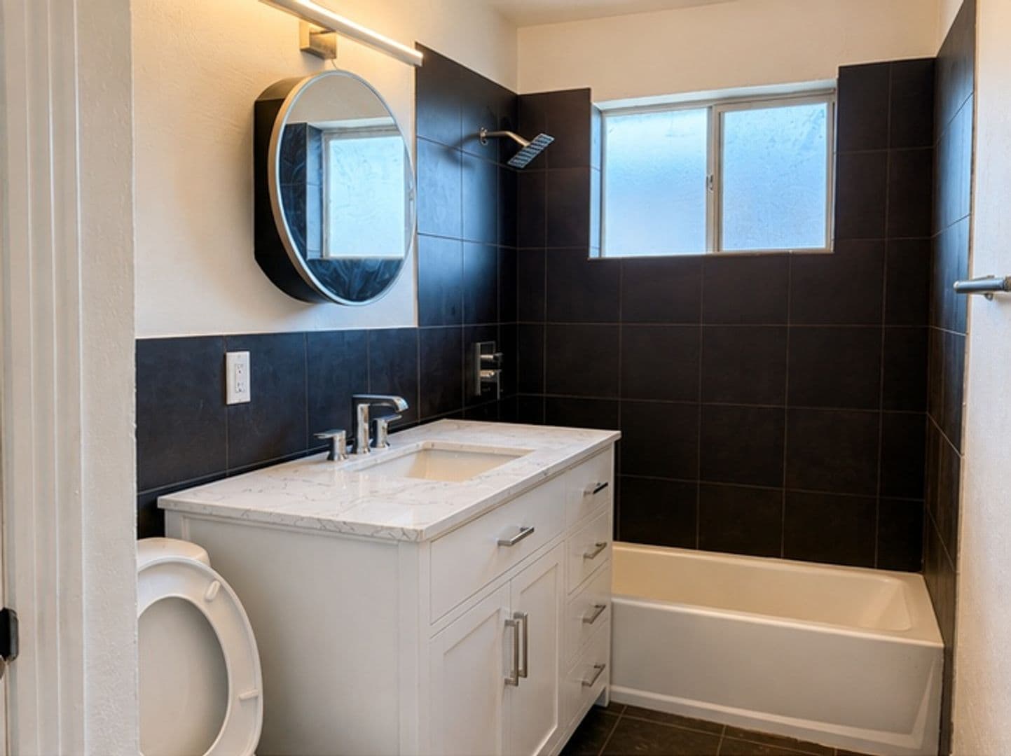 El Paso Apartment: 1616 N Stanton