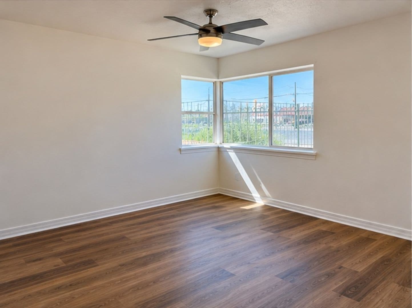 El Paso Apartment: 1616 N Stanton