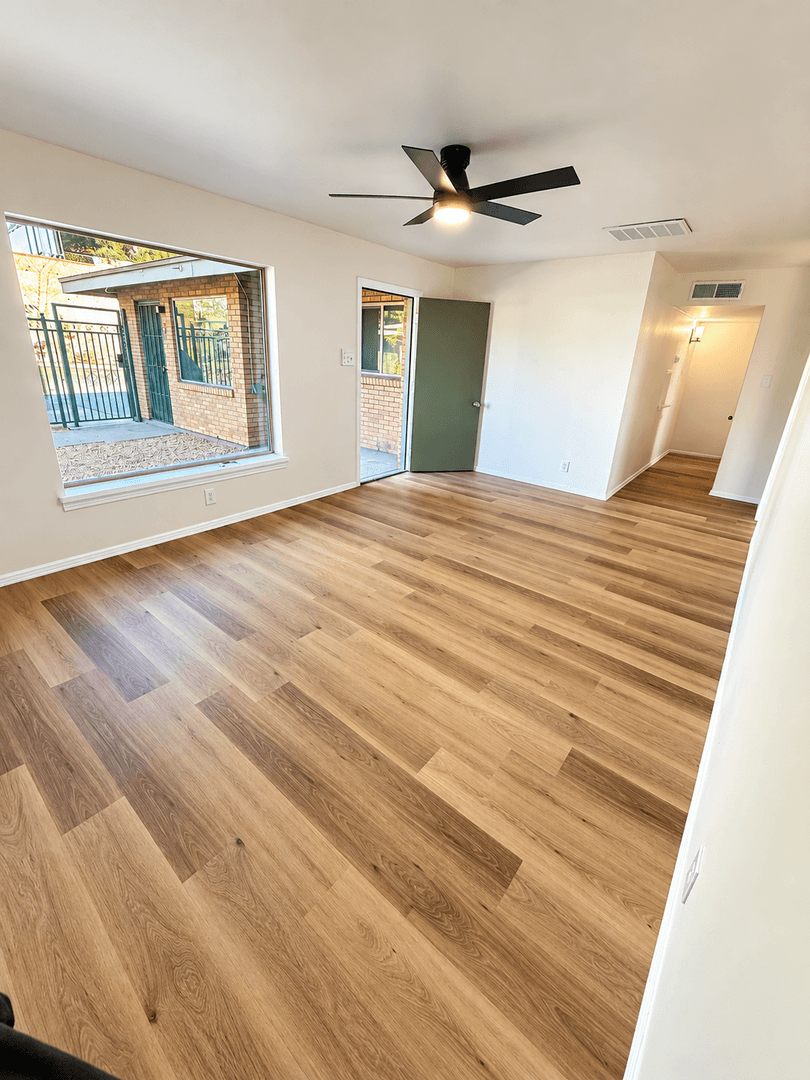El Paso Apartment: 1616 N Stanton