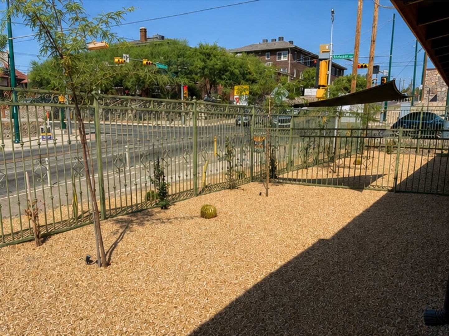 El Paso Apartment: 1616 N Stanton