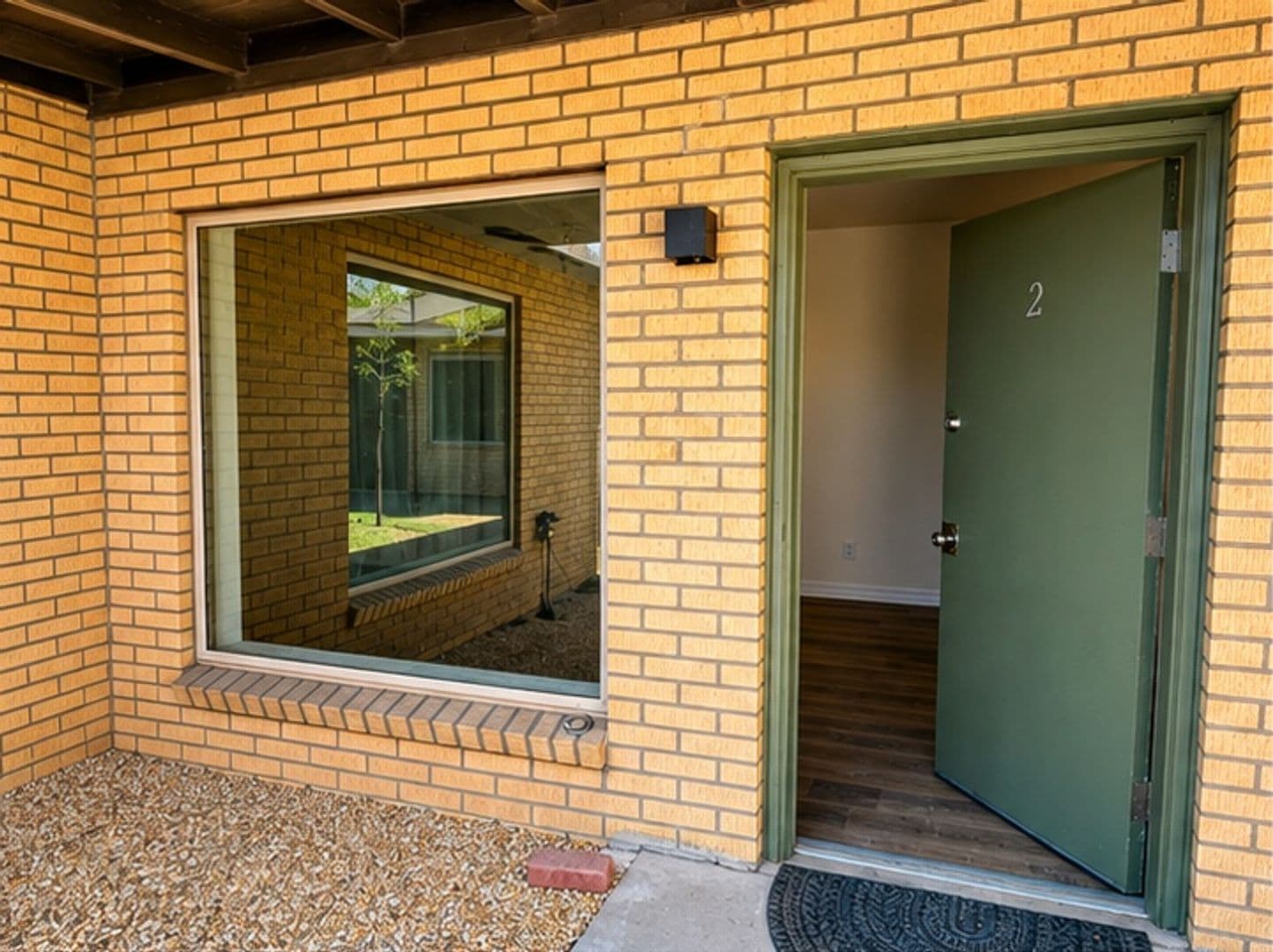El Paso Apartment: 1616 N Stanton