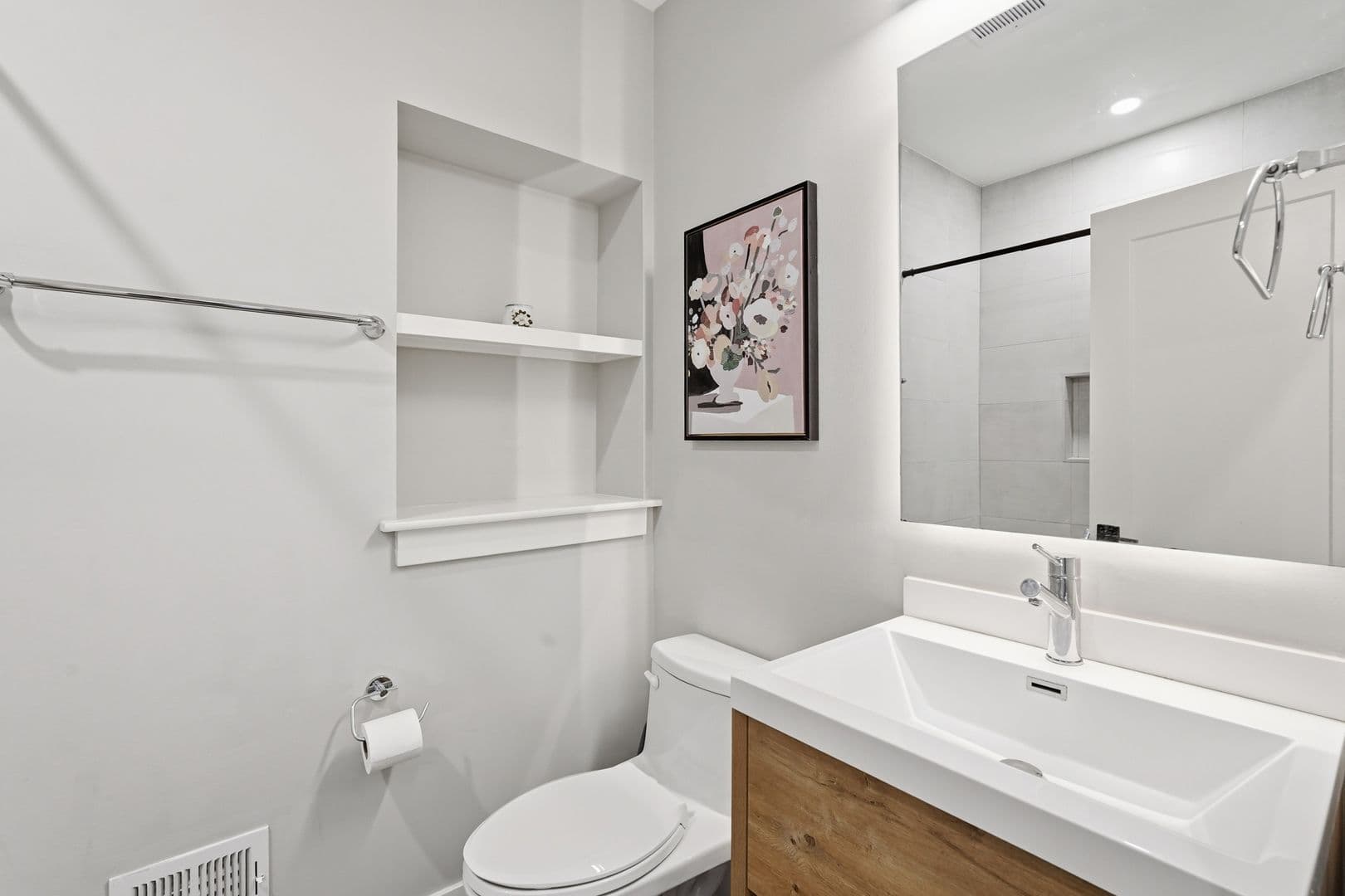 Washington Condo: 1343 Otis Place NW