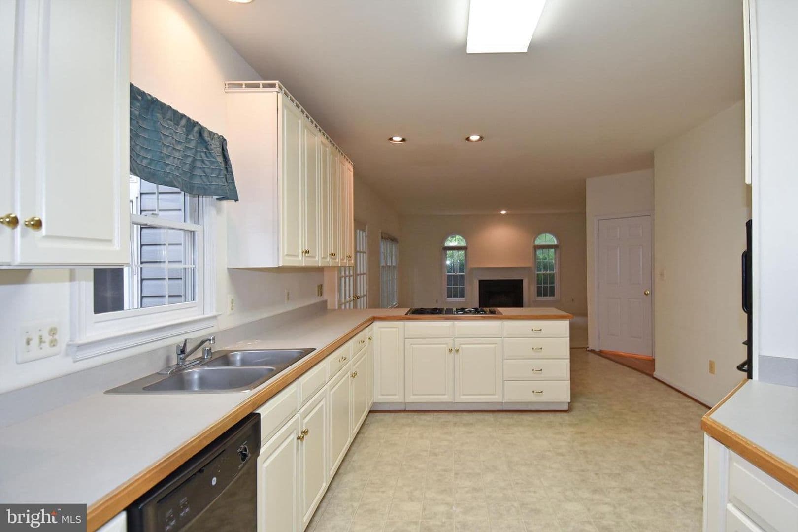 Sterling House: 47313 Grandview Place