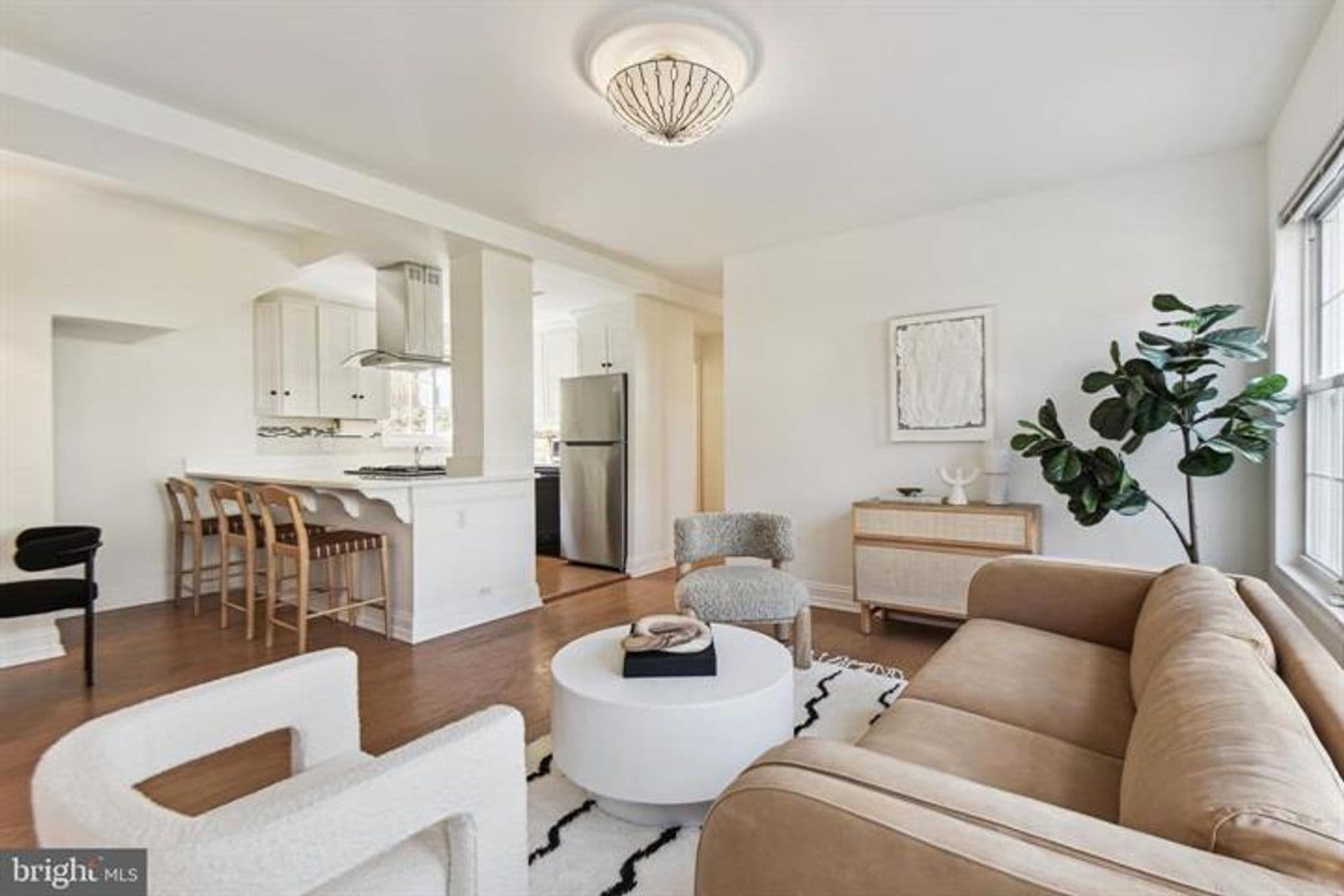 Alexandria House: 3313 Coryell Lane