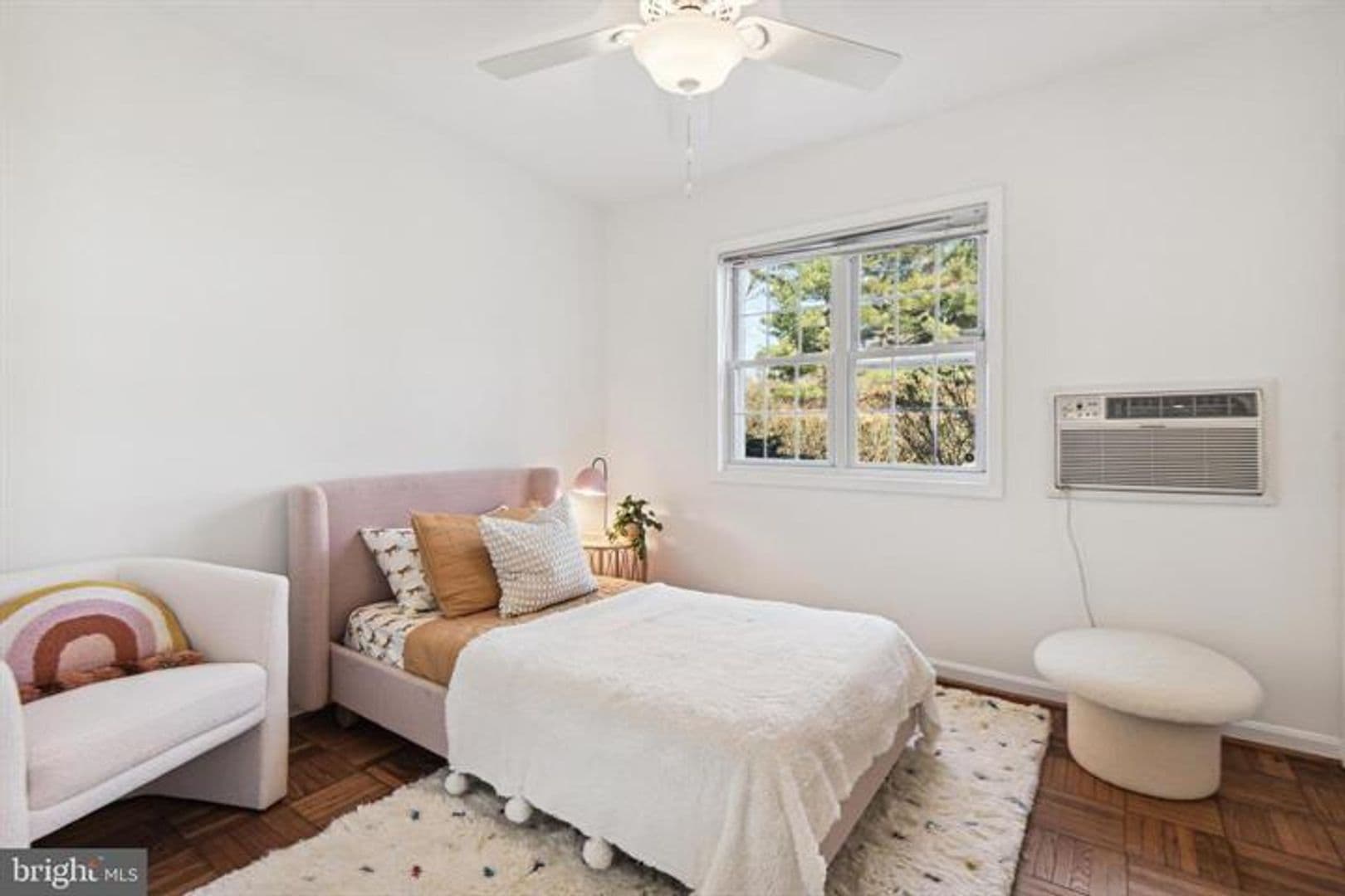 Alexandria House: 3313 Coryell Lane