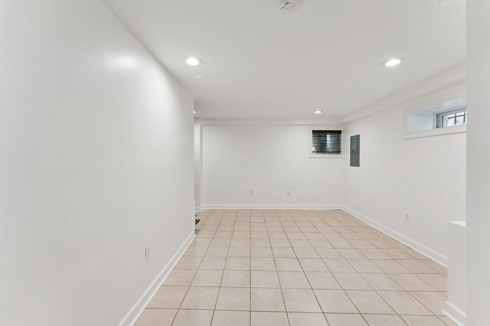 Washington House: 2911 Sherman Avenue NW