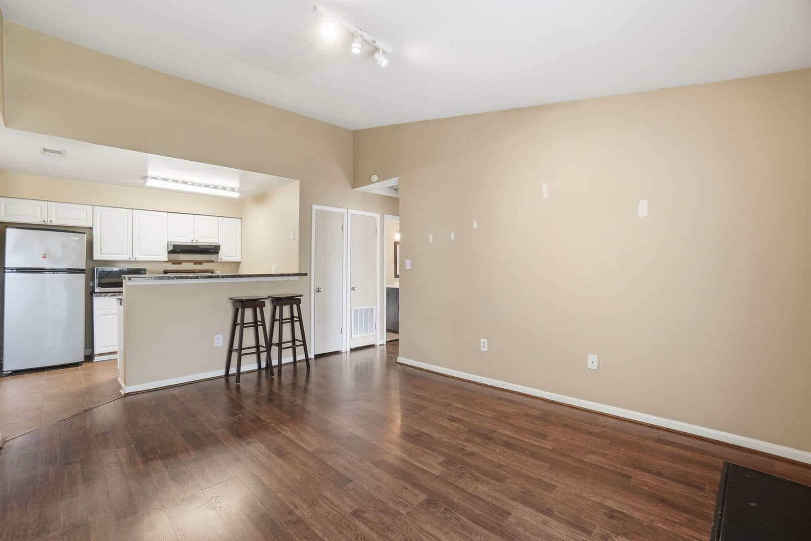 Alexandria Condo: 8633 Beekman Place