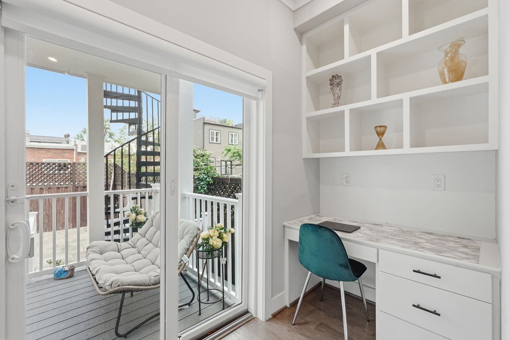 Washington Condo: 1343 Otis Place NW
