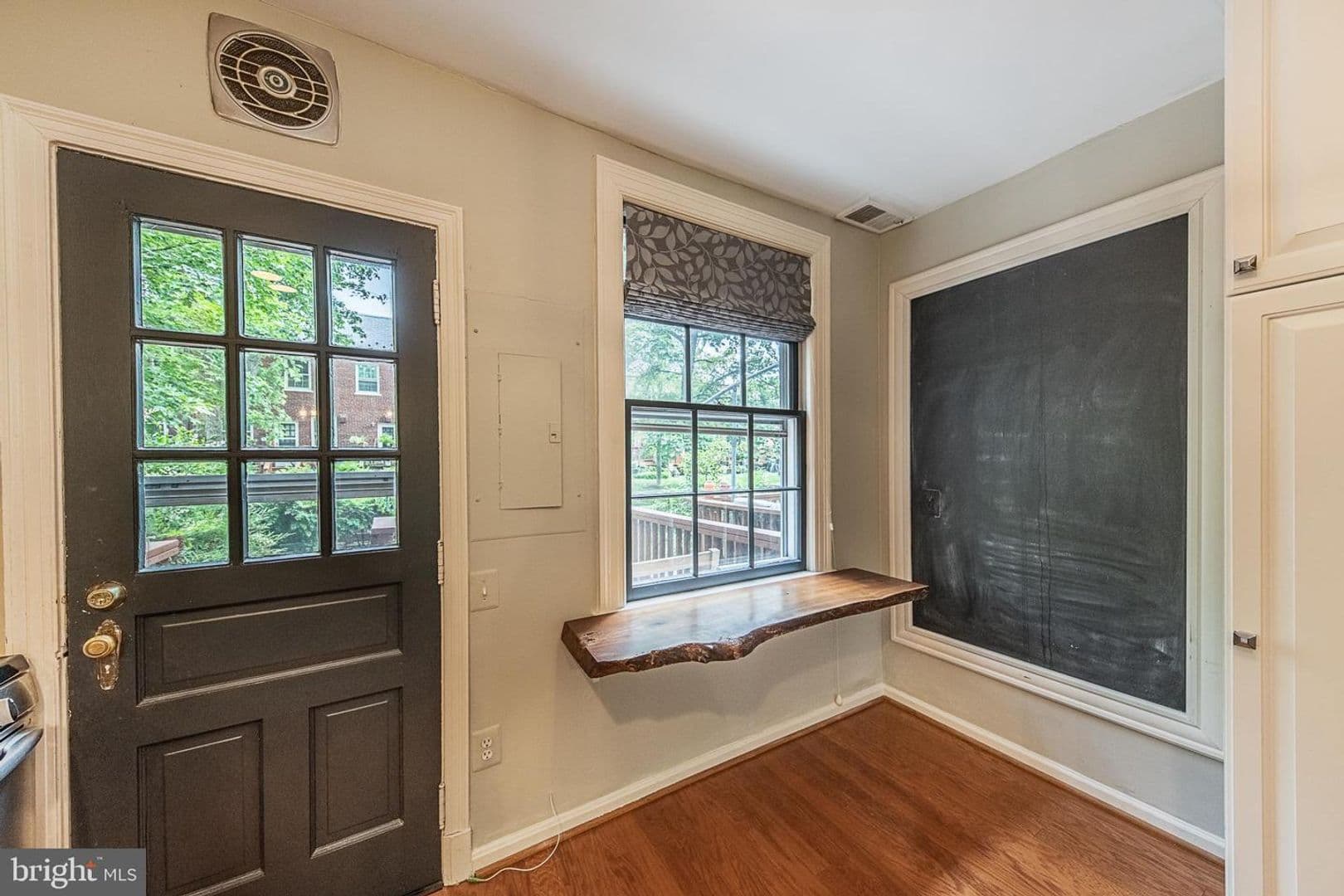Arlington Condo: 1501 S Edgewood Street
