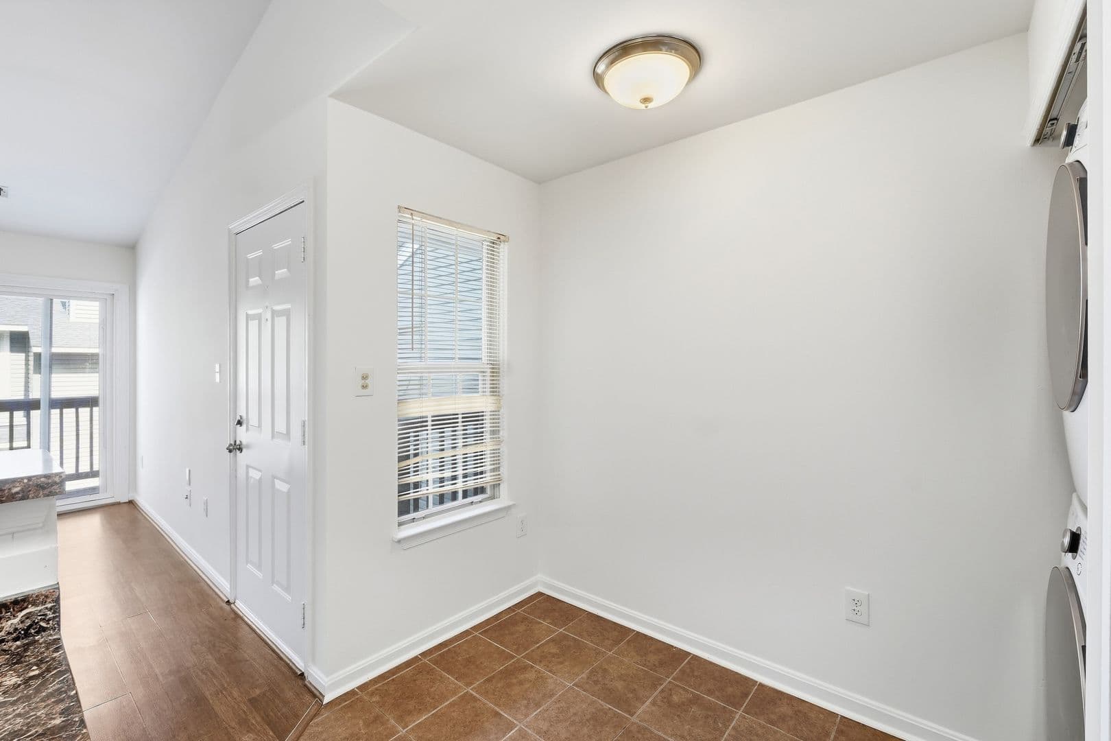 Alexandria Condo: 8633 Beekman Place