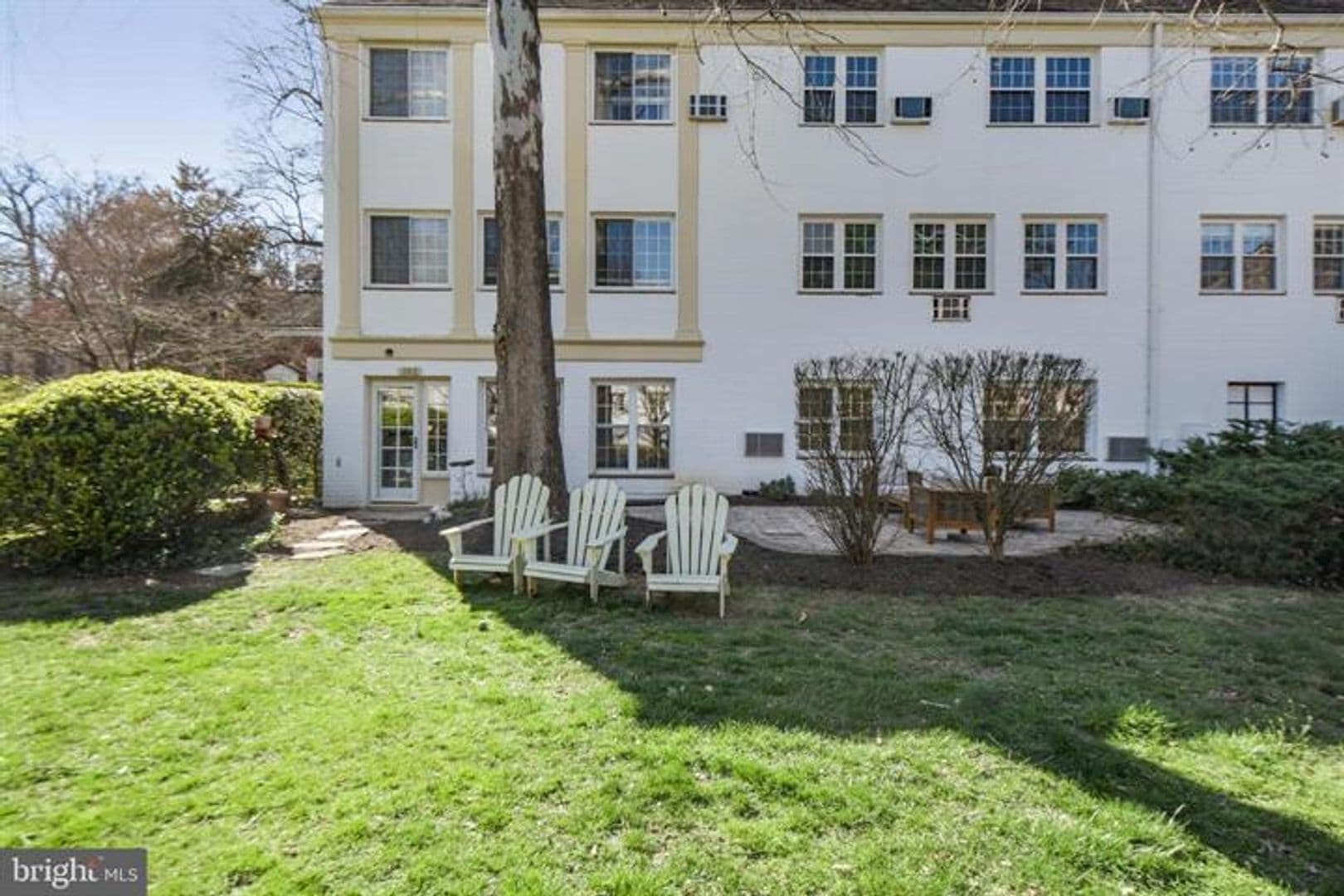 Alexandria House: 3313 Coryell Lane
