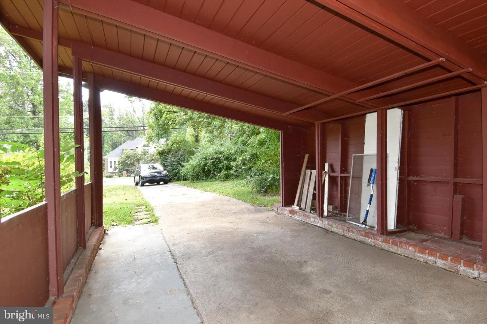 Falls Church House: 3415 Gallows Road