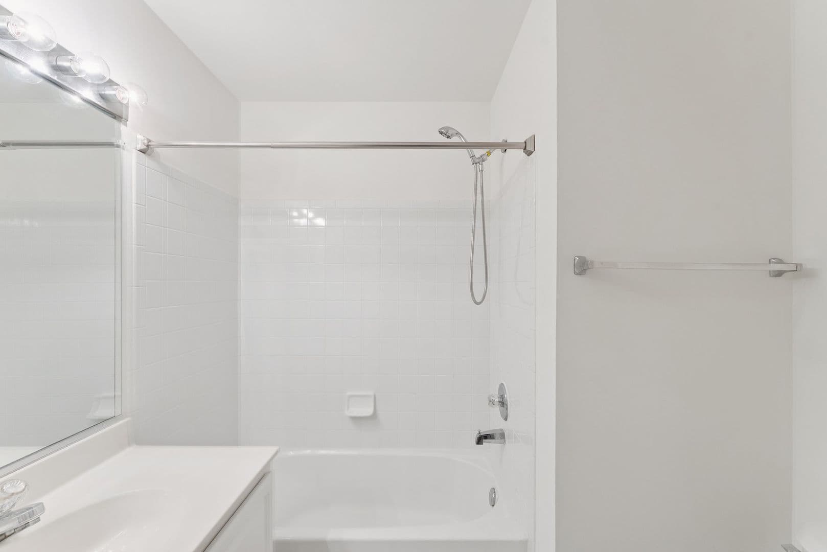 Reston Townhome: 11892 Breton Court