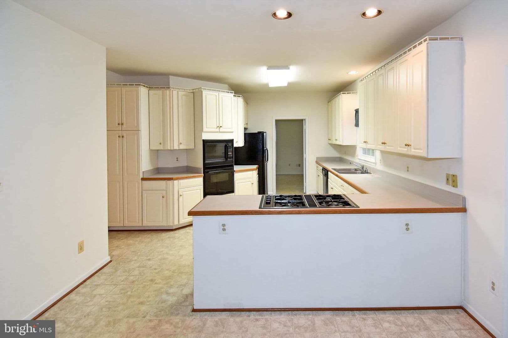 Sterling House: 47313 Grandview Place
