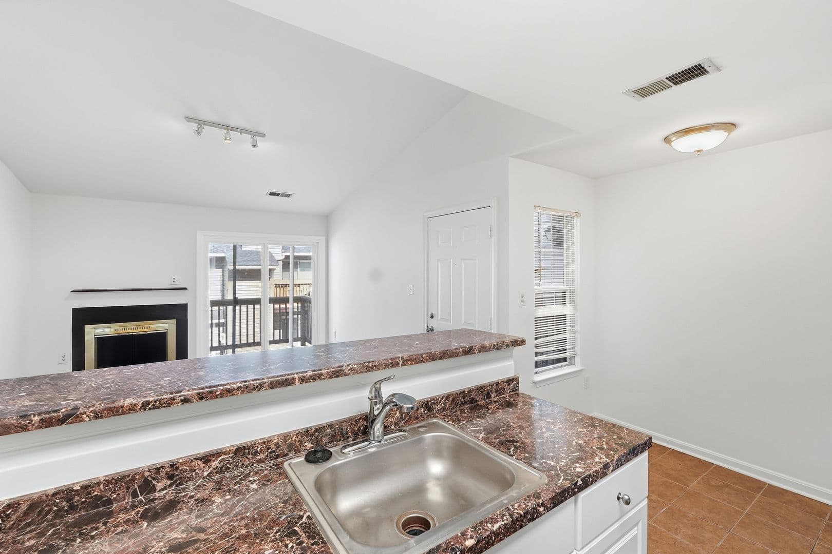 Alexandria Condo: 8633 Beekman Place