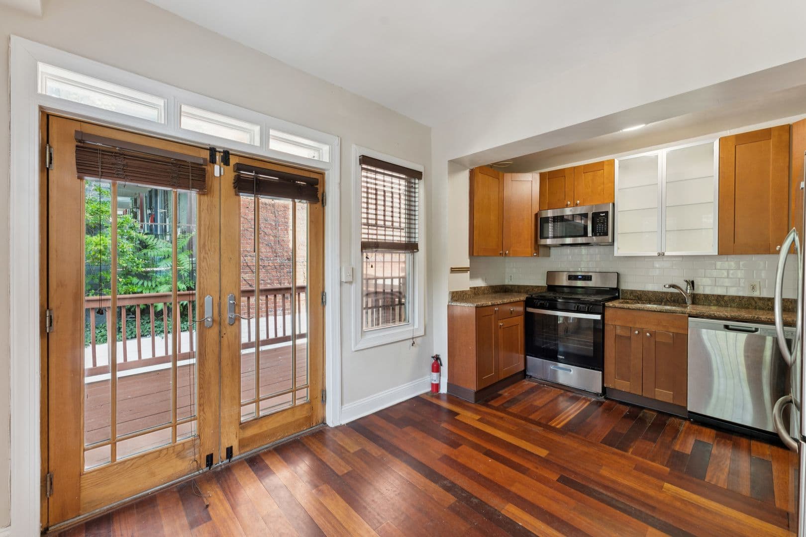 Washington House: 2911 Sherman Avenue NW