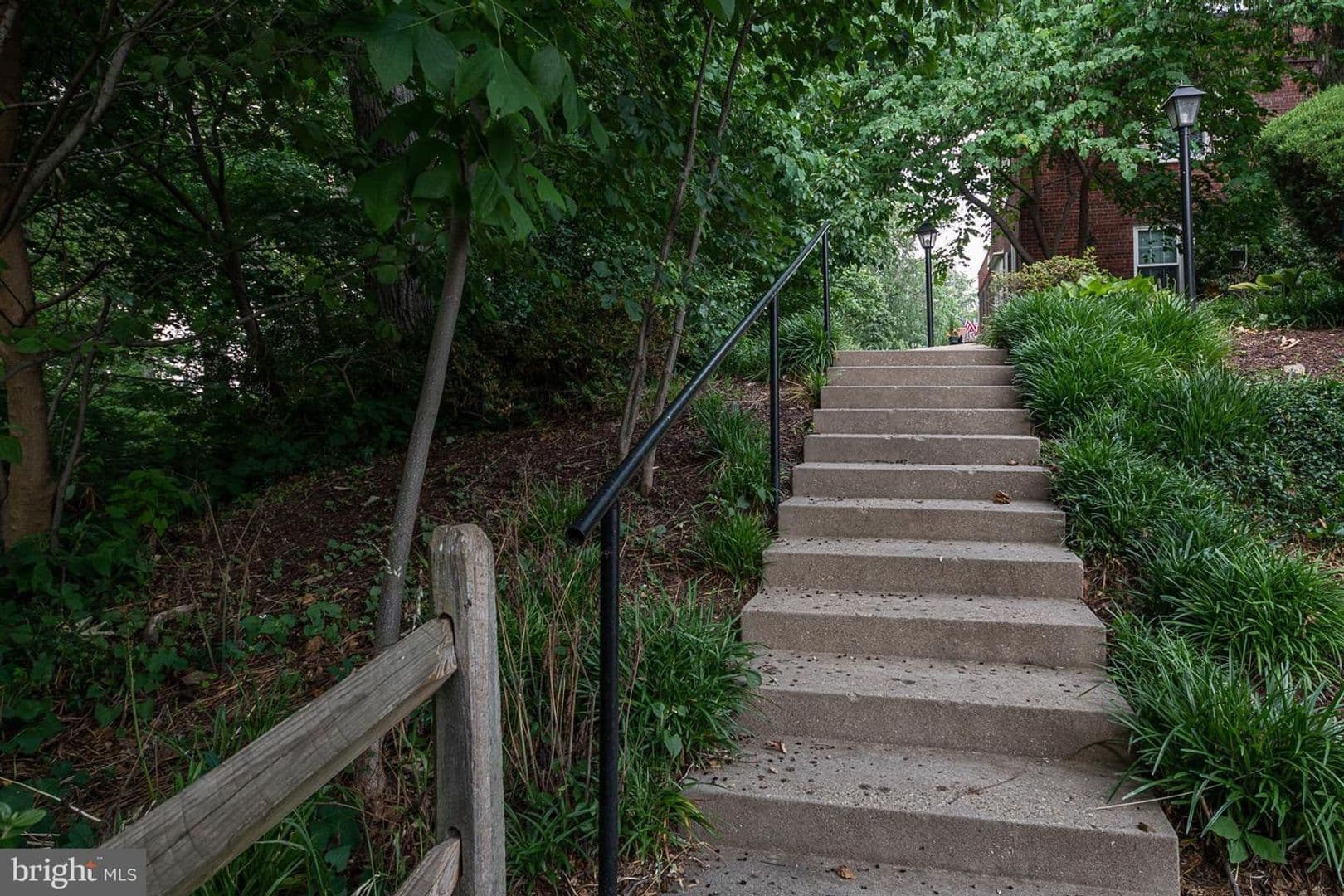 Arlington Condo: 1501 S Edgewood Street